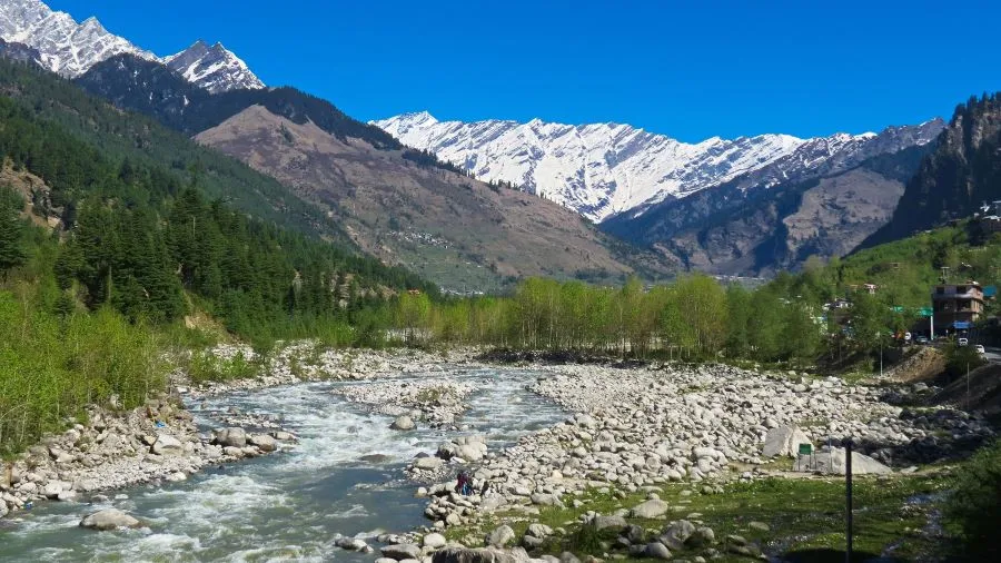 beautiful view of Manali