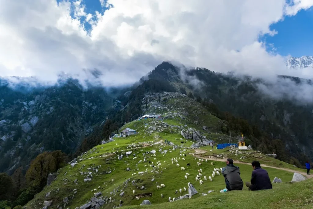How to reach Dharamshala